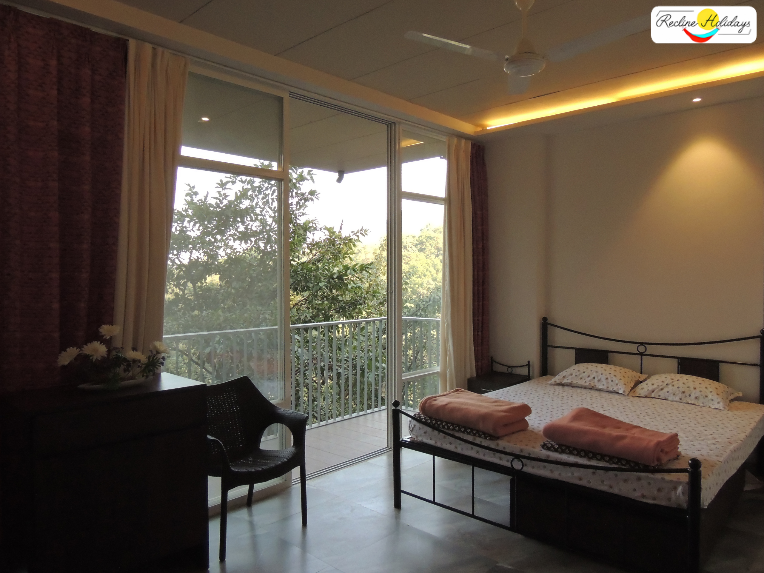 Our 4 BHK villa on rent near Lonavala includes access to a private pool, allowing you to unwind in style.
